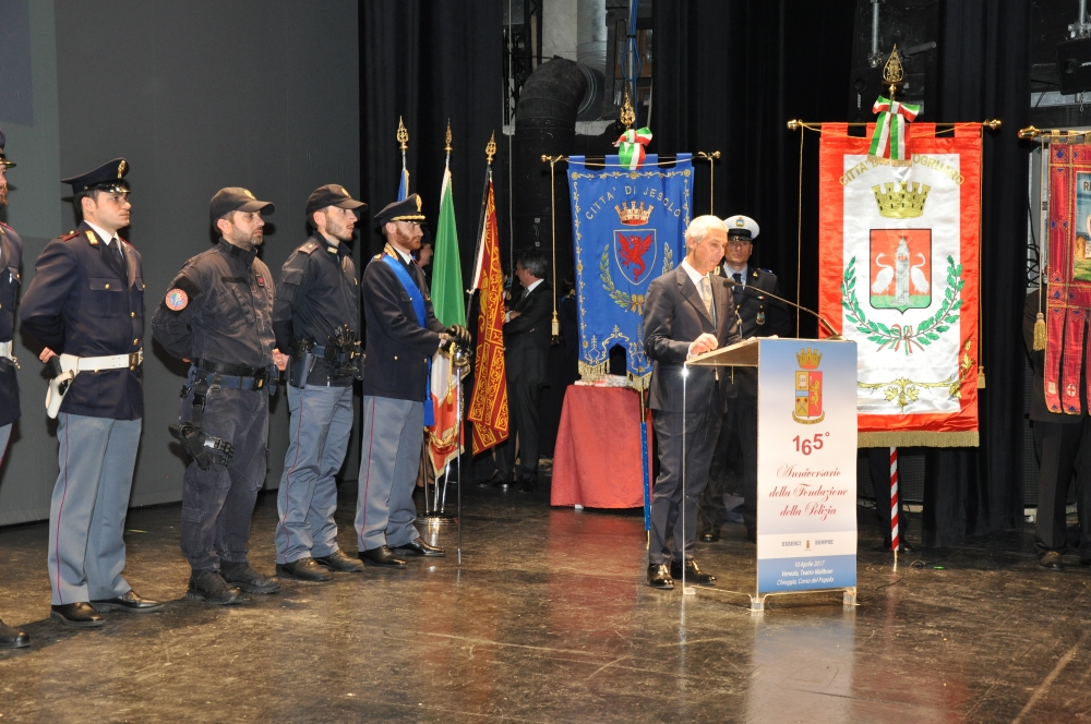 Il prefetto Vittorio Rizzi a Venezia per le celebrazioni del 165° Anniversario della fondazione della Polizia.