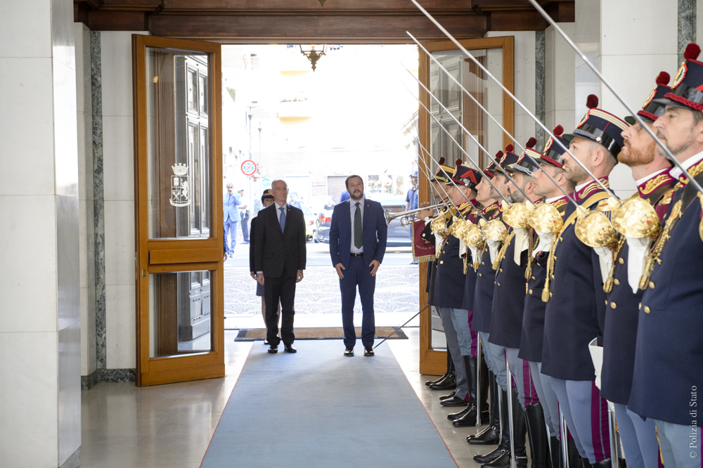 Il ministro Salvini in visita al Sacrario dei Caduti
