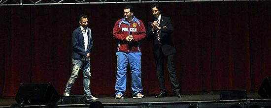 Roberto Cammarelle sul palco del teatro Brancaccio