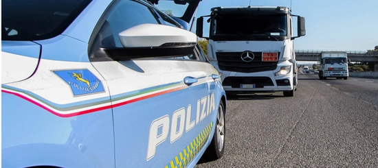 Polizia stradale, operazione “Truck & bus”