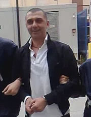 Il latitante Vincenzo GullÃ¬ durante l'arresto