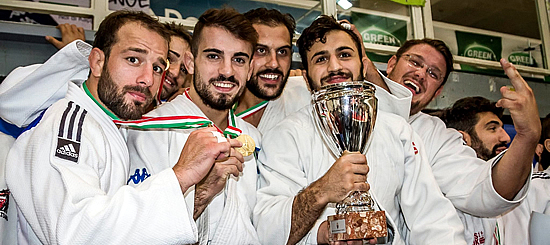 La squadra di judo campione d'Italia