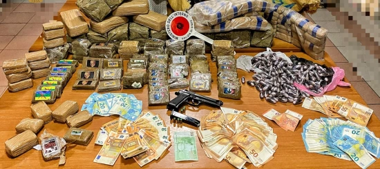 Milano: sequestrati 120 chili di droga