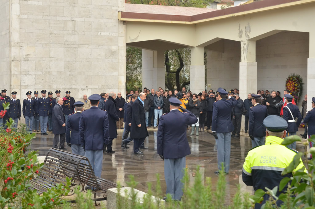 L'arrivo del capo della Polizia Alessandro Pansa