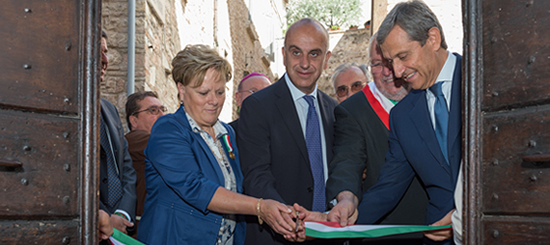 L'inaugurazione della nuova sede del commissariato di Assisi