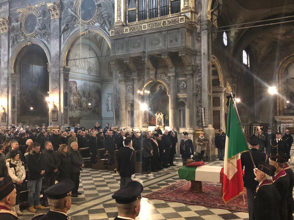 Il funerale del sovrintendente capo Giovanni Politi