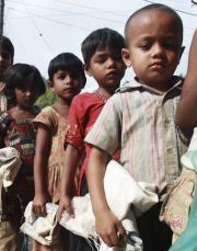 bambini del Bangladesh