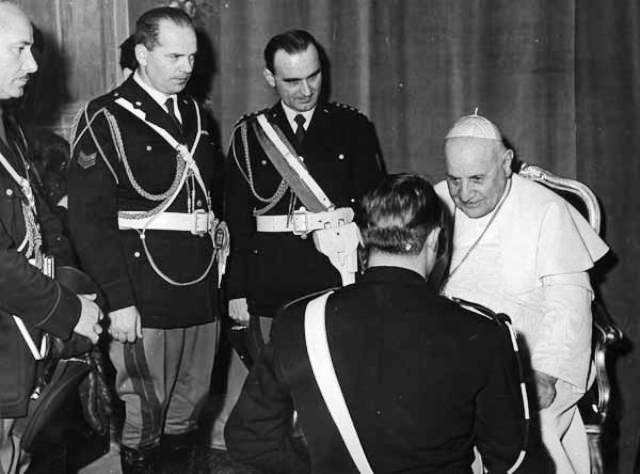 Vaticano 1959 - Udienza (Polizia Moderna)