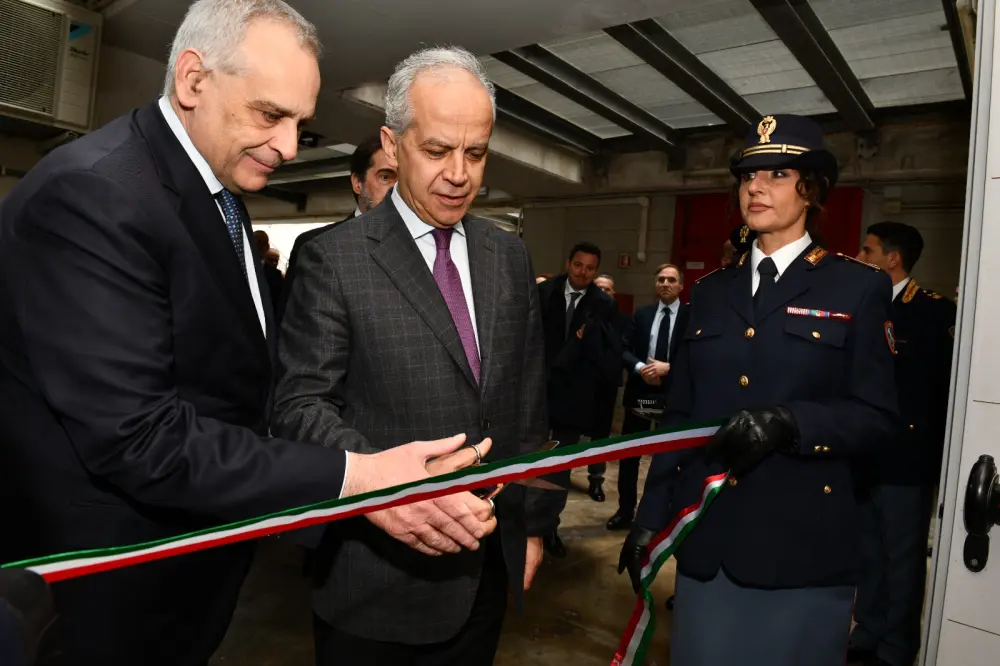 Roma: inaugurazione nuovi laboratori della Polizia scientifica