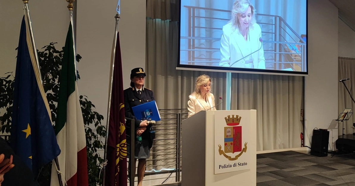 Le celebrazioni nella città di Savona per il 171° anniversario della Fondazione della Polizia