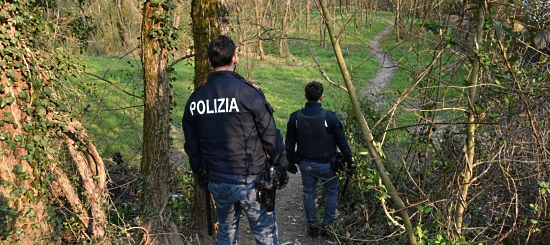 Cocaina nei boschi: arrestati 15 trafficanti e pusher, 10 denunciati