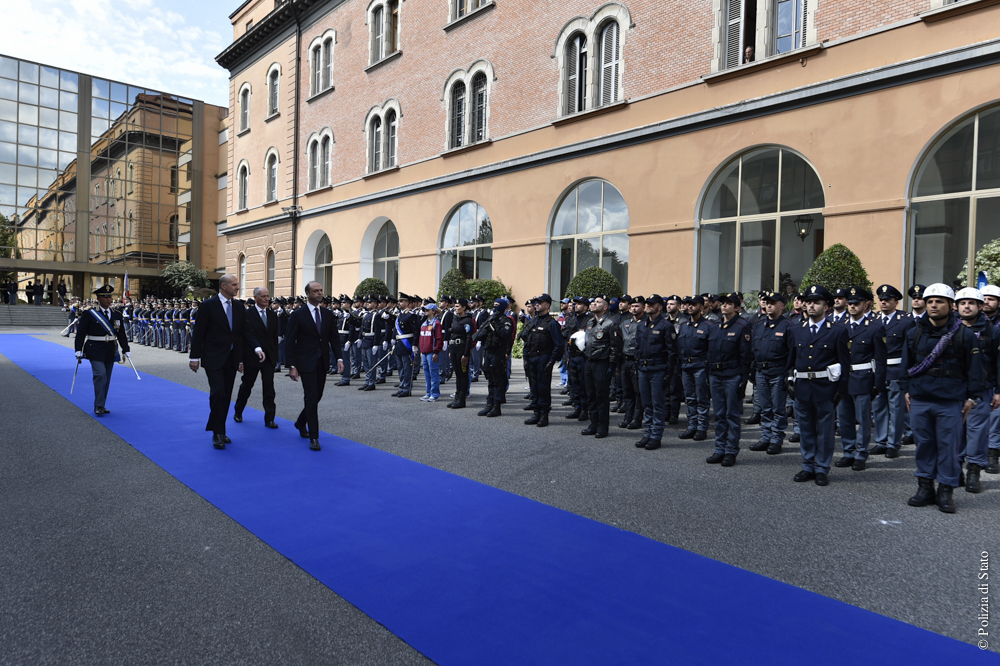 La cerimonia di insediamento del capo della Polizia Franco Gabrielli: il passaggio di consegne alla Scuola superiore di Polizia