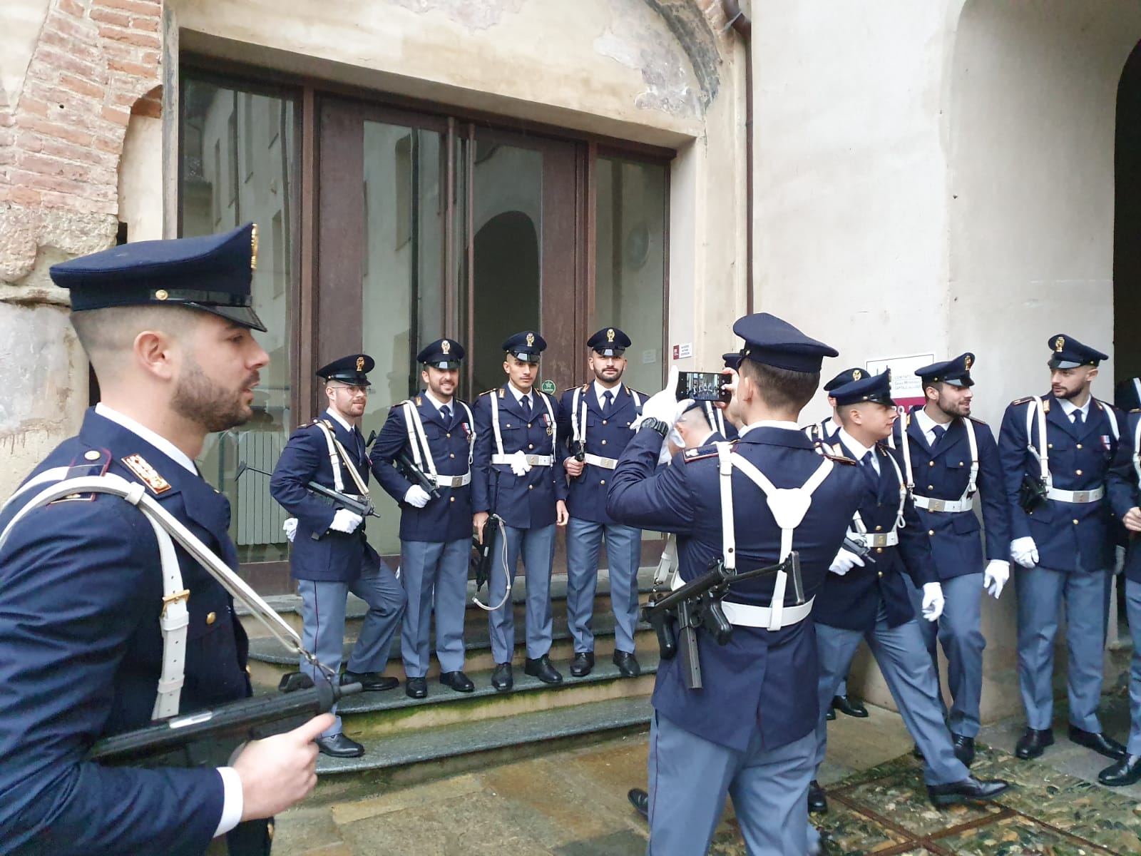 La cerimonia di giuramento a Casale Monferrato degli allievi agenti della scuola di Alessandria