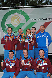 La squadra delle Fiamme oro che ha vinto la Coppa campioni 2013 di tito a volo