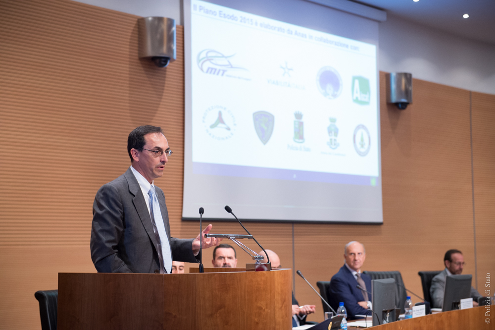 L'intervento di Gianni Vittorio Armani presidente e amministratore delegato dell'Anas durante la conferenza di presentazione del Piano per l'esodo estivo 2015