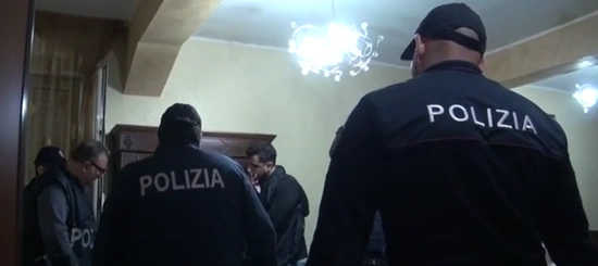 Reggio Calabria: 4 arresti e 16 denunce per violenza sessuale su minori