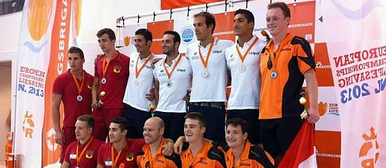 La squadra campione d'Europa sul podio