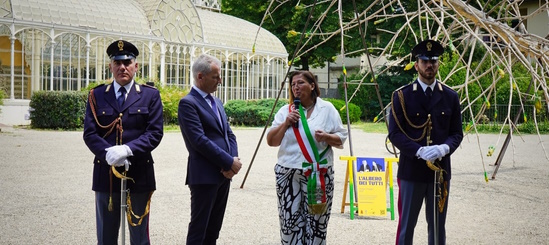 "Albero dei tutti" installato a Firenze