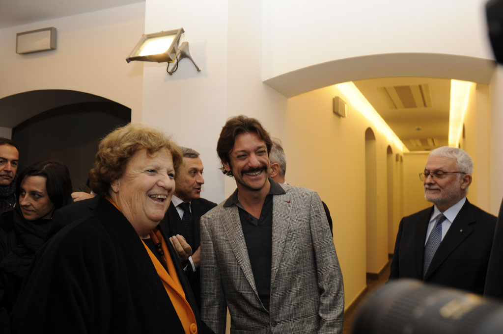 Il ministro dell'Interno Annamaria Cancellieri con l'attore Sergio Assisi