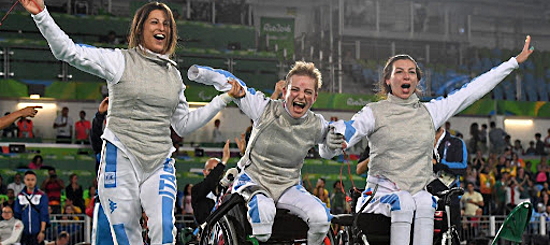 argento fioretto a squadre paralimpiadi