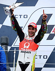 Danilo Petrucci sul podio