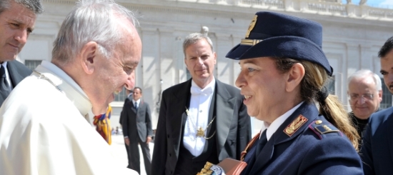 Ispettore Maria Volpe con Papa Francesco