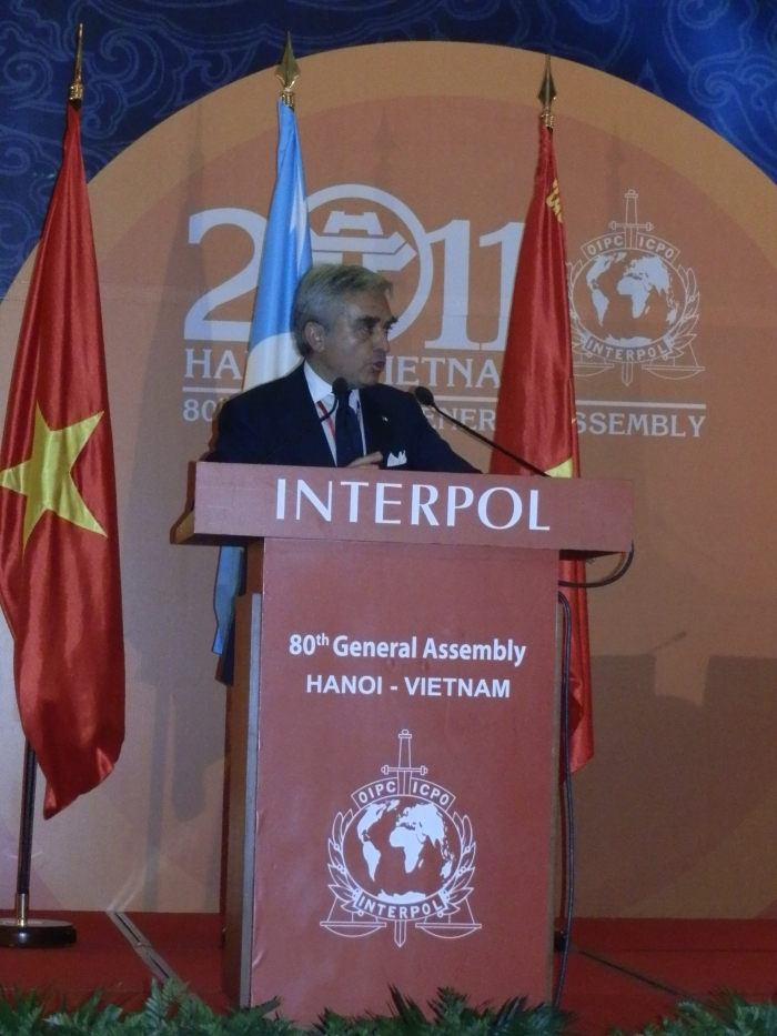 Il discorso del vice capo della Polizia Francesco Cirillo all'80^ Assemblea Interpol ad Hanoi