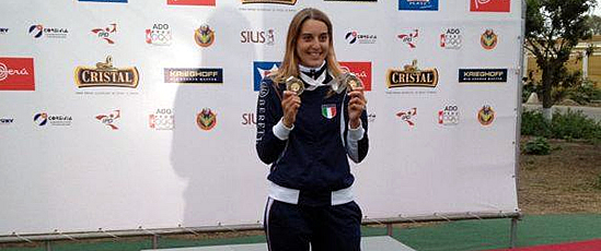 Jessica Rossi con la medaglia d'oro
