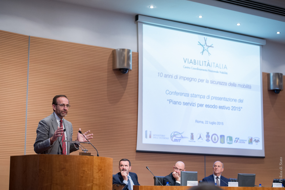 L'intervento del vice ministro alle Infrastrutture e Trasporti Riccardo Nencini durante la conferenza di presentazione del Piano per l'esodo estivo 2015