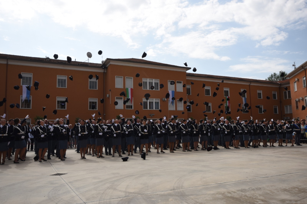 La cerimonia del giuramento del 216° corso: Brescia