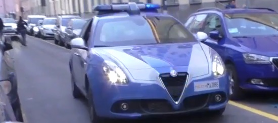 Milano: rapinano un Rolex ad un cittadino inglese, presi i due autori