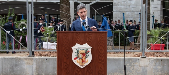 Oristano: il capo della Polizia inaugura monumento ai caduti in servizio