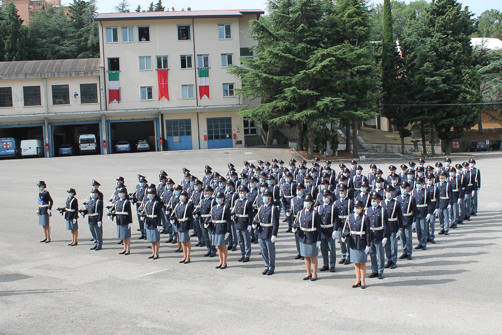 Il giuramento degli allievi agenti del 212° corso a Trieste